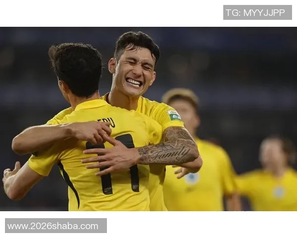 拜合拉木错失单刀良机对方门将神勇扑救令人叹息